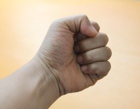 Hand-knijpkracht_pixabay