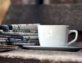 Kranten-koffie_pixabay