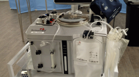 Plasmapheresis_machine_Wikimedia